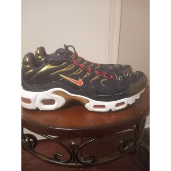 Nike Air Max Plus OG Size 5.5 Y Obsidian/ Comet Red, DJ2009-400 Tennis Shoes - Picture 1 of 16